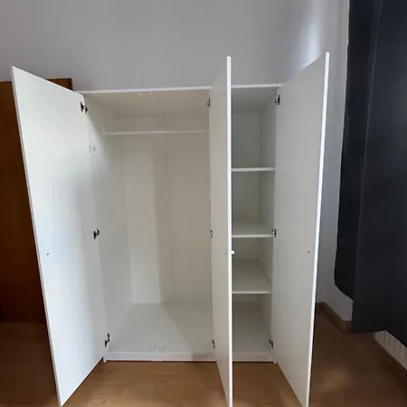 Downtown Monteurs Ferienunterkunft Апартаменты Вупперталь